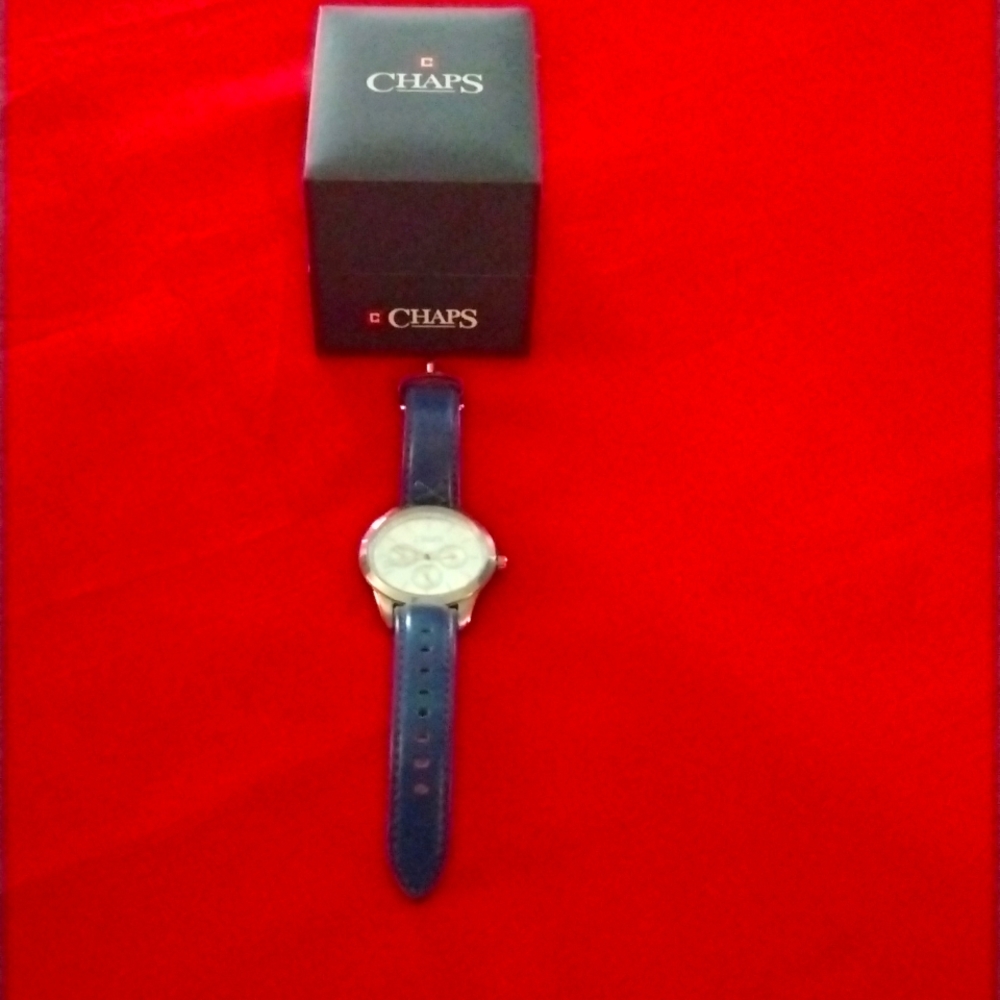 Chaps watch for men or women